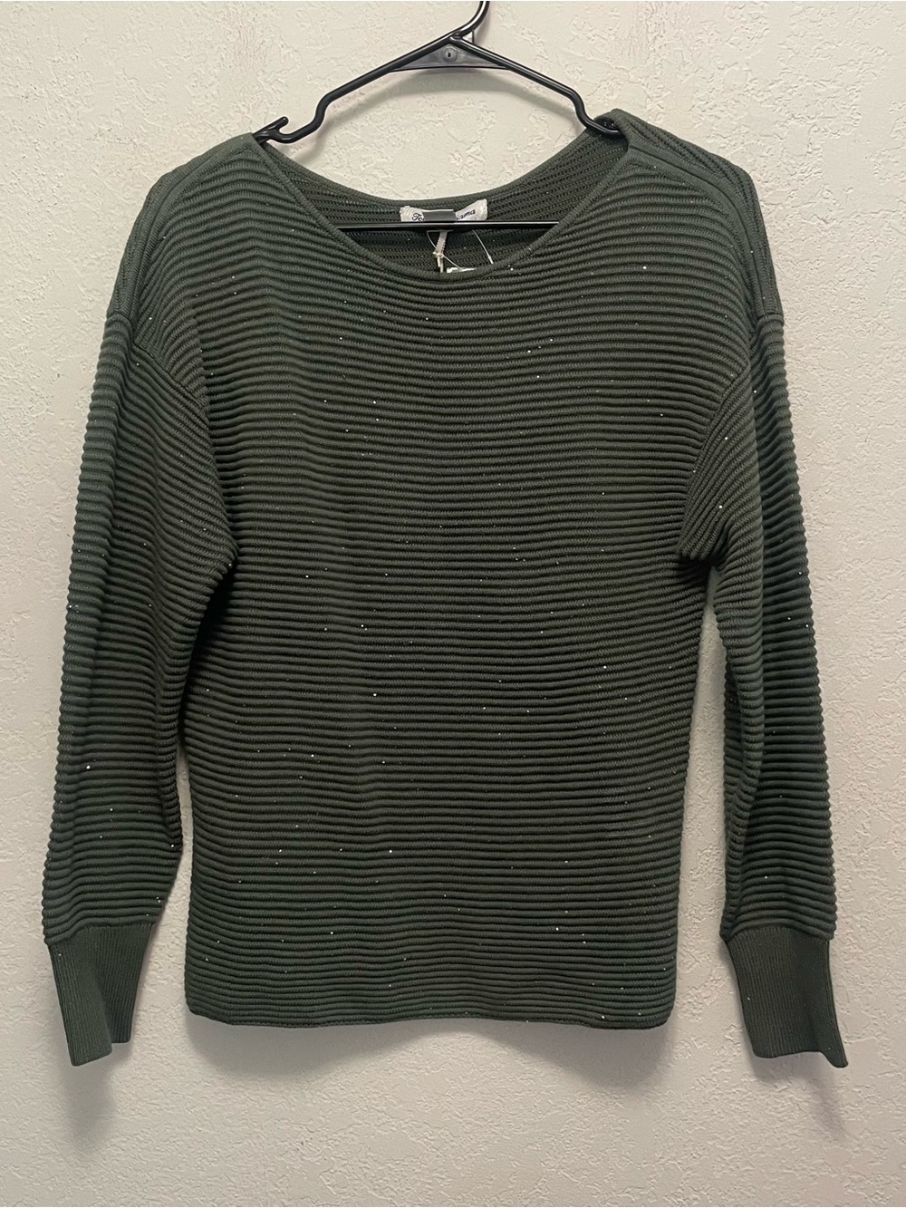 Tommy Bahama Bonita Sequin Sweater Womens XS GreenRibbed Knit V-Neck Shimmer NEW